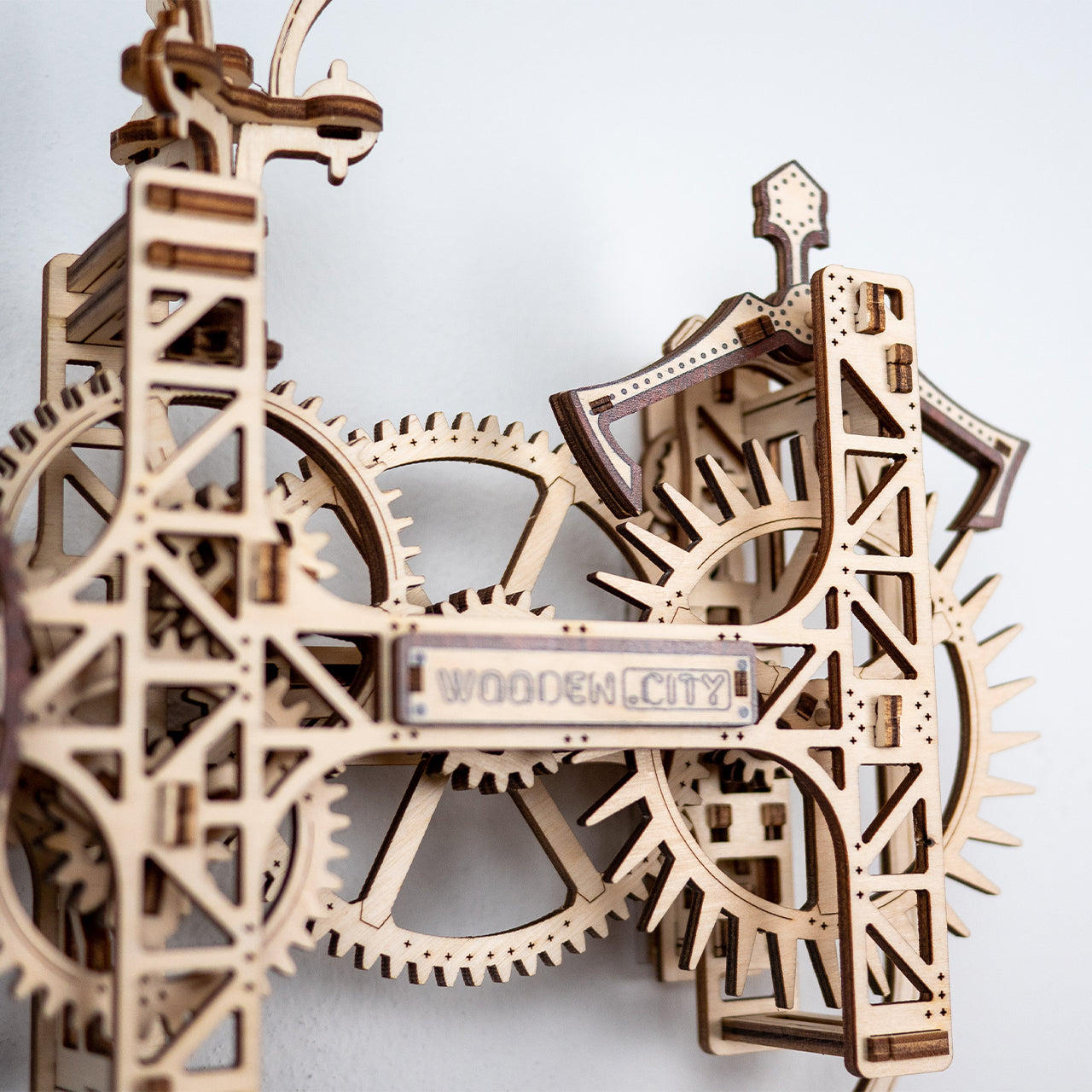 來自波蘭的禮物 WOODEN CITY Steampunk Wall Clock / 3D機械模型